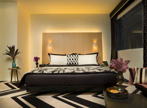 Adelphi Hotel - Melbourne Tourism 4