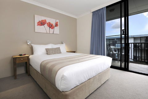 Assured Waterside Apartments - Melbourne Tourism 1