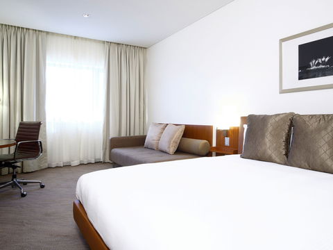 Novotel Canberra - Melbourne Tourism 0