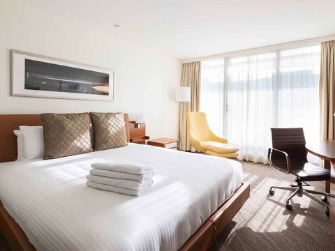 Novotel Canberra - Melbourne Tourism 3