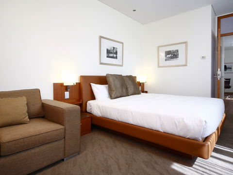 Novotel Canberra - Melbourne Tourism 5