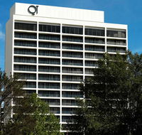 QT Canberra - Melbourne Tourism