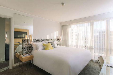 QT Canberra - Melbourne Tourism 16