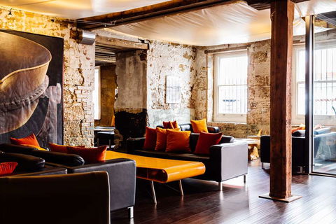 The Henry Jones Art Hotel - Melbourne Tourism 3