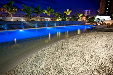 Wyndham Surfers Paradise Resort - Melbourne Tourism 11