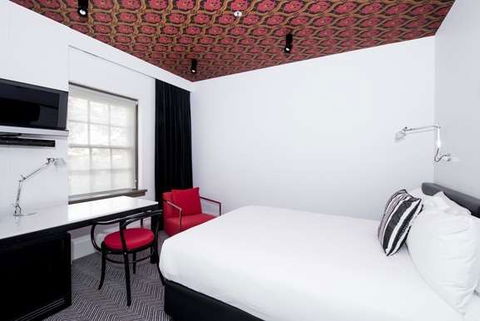 Peppers Gallery Hotel, Canberra - Melbourne Tourism 2