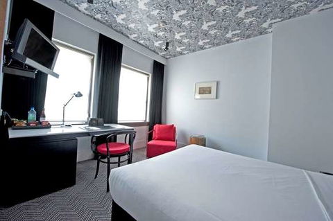 Peppers Gallery Hotel, Canberra - Melbourne Tourism 9