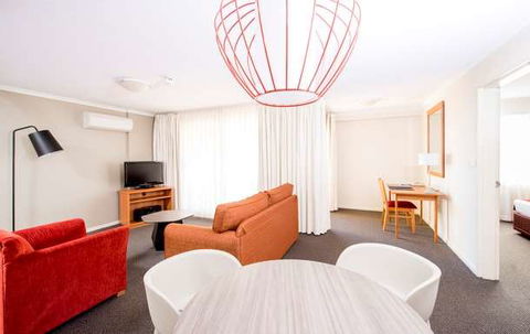 Mantra On Northbourne - Melbourne Tourism 1