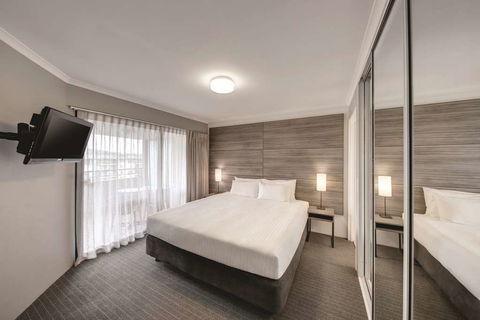 Adina Serviced Apartments James Court - Melbourne Tourism 9