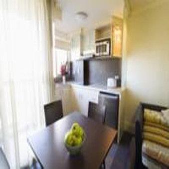 Hyde Park Inn - Melbourne Tourism 2