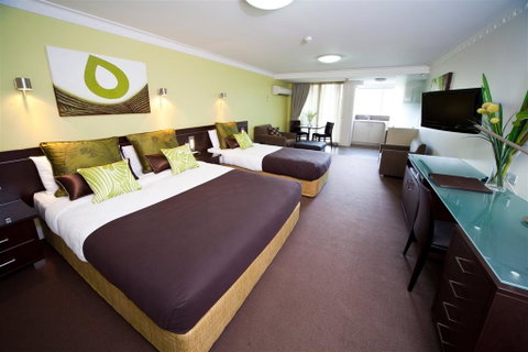 Hyde Park Inn - Melbourne Tourism 5