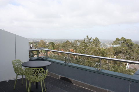 Hotel Urban St Leonards - Melbourne Tourism 2
