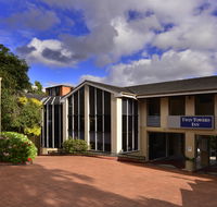 Twin Towers Inn - Melbourne Tourism