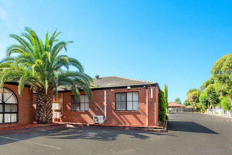 Comfort Inn Dandenong - Melbourne Tourism 1
