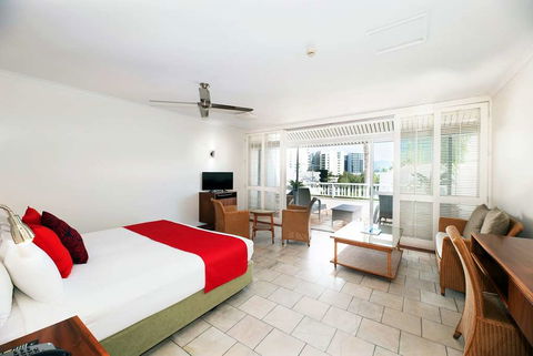 Ramada By Wyndham Cairns City Centre - Melbourne Tourism 1