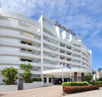 DoubleTree by Hilton Cairns - Melbourne Tourism