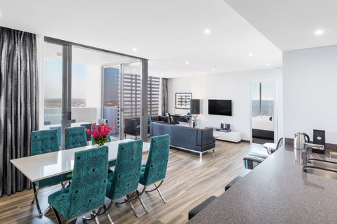 Meriton Suites Chatswood - Melbourne Tourism 1