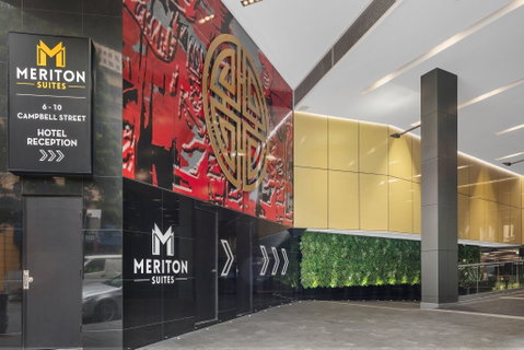 Meriton Suites Campbell Street - Melbourne Tourism 1