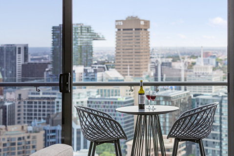 Meriton Suites Campbell Street - Melbourne Tourism 10