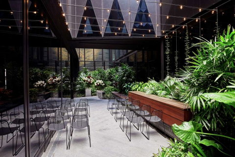 West Hotel Sydney, Curio Collection - Melbourne Tourism 3