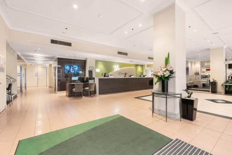 Holiday Inn Darling Harbour - Melbourne Tourism 4