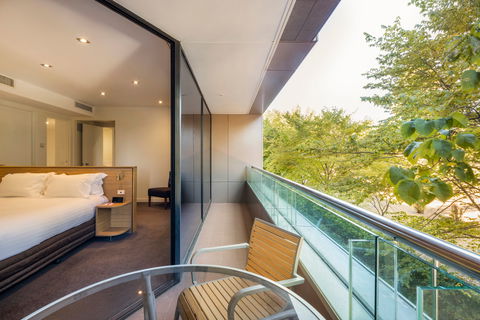 Crowne Plaza Canberra - Melbourne Tourism 14