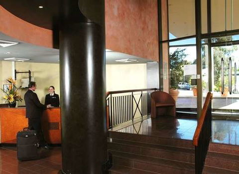 BreakFree Capital Tower - Melbourne Tourism 4