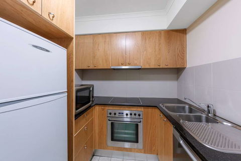 Nesuto Canberra Apartment Hotel - Melbourne Tourism 12