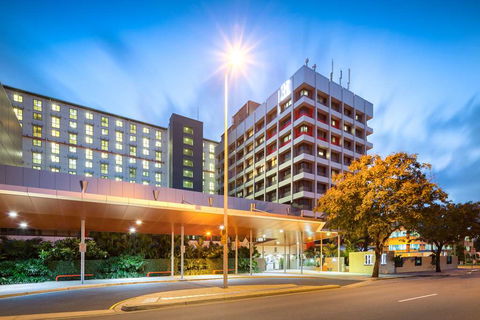 H On Smith Hotel - Melbourne Tourism 0
