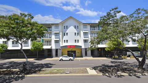 Metro Advance Apartments & Hotel - Melbourne Tourism 0