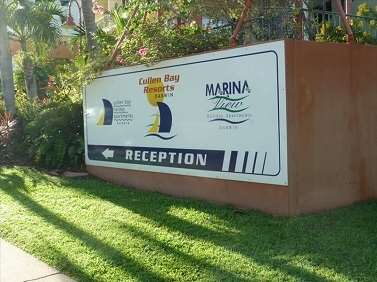 Cullen Bay Resorts - Melbourne Tourism 1