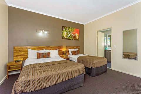 Quality Hotel Darwin Airport - Melbourne Tourism 11