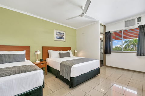 Vitina Studio Motel - Melbourne Tourism 13
