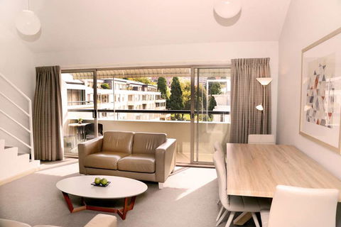Salamanca Inn - Melbourne Tourism 1