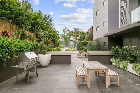 Good Life Suites - Melbourne Tourism 1
