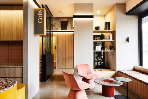 Lanbruk Apartment Hotel-Richomnd Hill - Melbourne Tourism 2