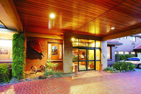 Hotel Bruce County - Melbourne Tourism 1