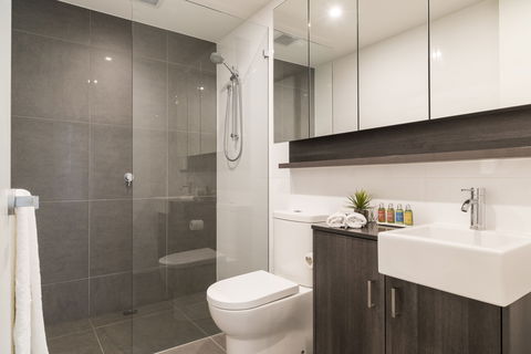 Sandy Hill Serviced Aparetments - Melbourne Tourism 12