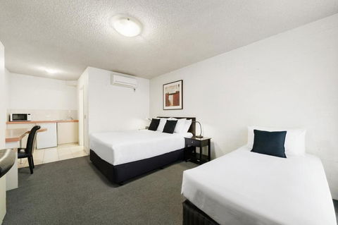City Reach Motel - Melbourne Tourism 5