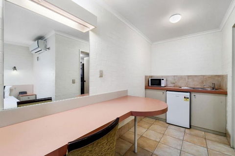City Reach Motel - Melbourne Tourism 13
