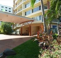 Cullen Bay Resorts