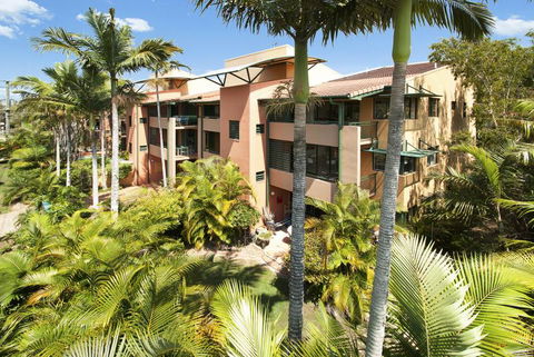 Bermuda Villas - Melbourne Tourism 0