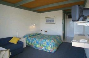 Kingfisher Motel - Melbourne Tourism 1