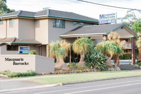 Macquarie Barracks Inn - Melbourne Tourism 0