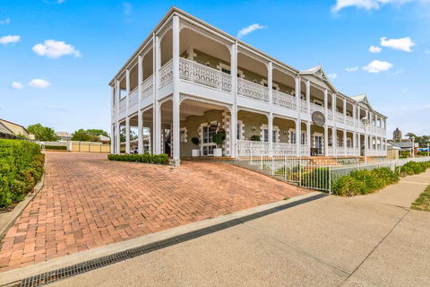 Quality Inn Ashby House Tamworth - Melbourne Tourism 1
