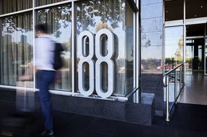 Adina Apartment Hotel on Flinders Street