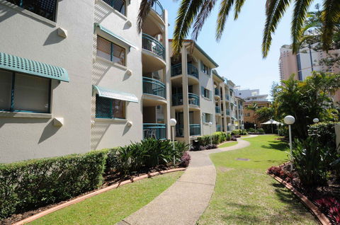 Aruba Beach Resort - Melbourne Tourism 0