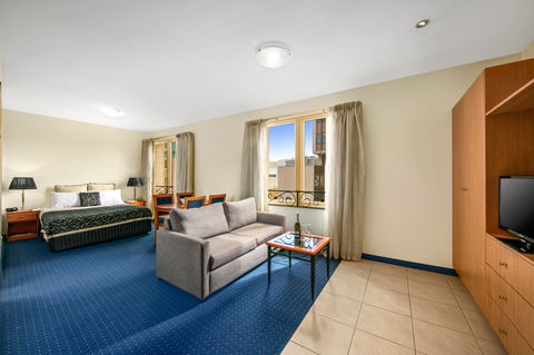 Quest Savoy - Melbourne Tourism 1