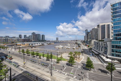 DPC New Quay - Melbourne Tourism 1