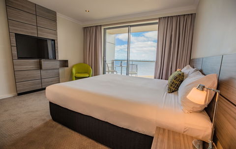 Aurora Ozone Hotel - Melbourne Tourism 2
